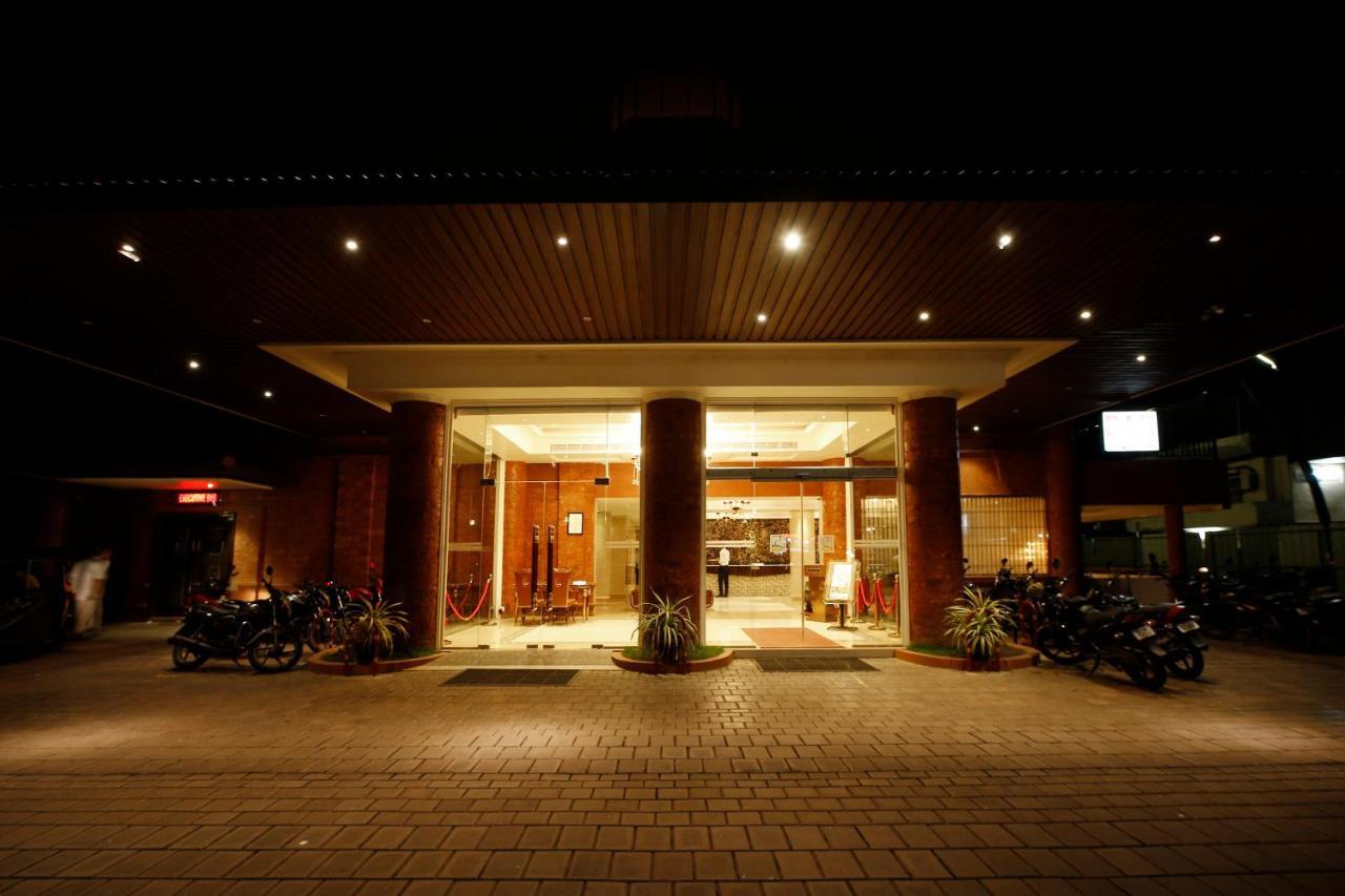 Hotel Park Residency Nilambūr 外观 照片
